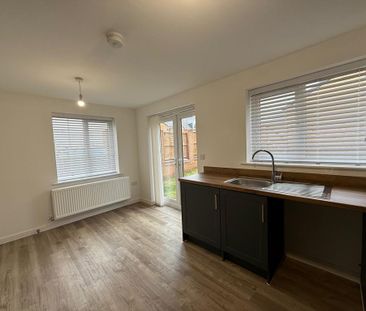 3 bedroom detached house to rent - Photo 6