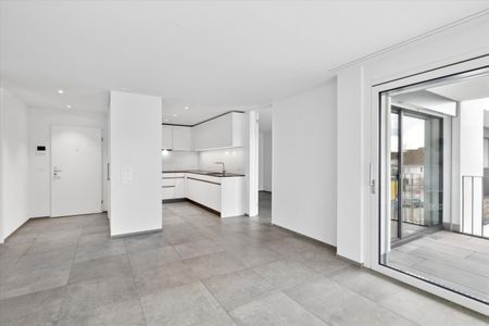 "Helle und grosszügige Wohnung in Allschwil" - Photo 2