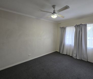 3 BEDROOM HOME IN SOUTH SHEPPATON! - Photo 5