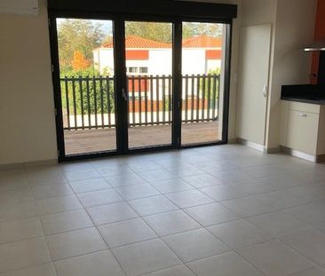 Location Appartement 3 pièces 65m² AUCAMVILLE 31140 - Photo 5