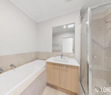 Contemporary Living In Sunbury - Photo 5