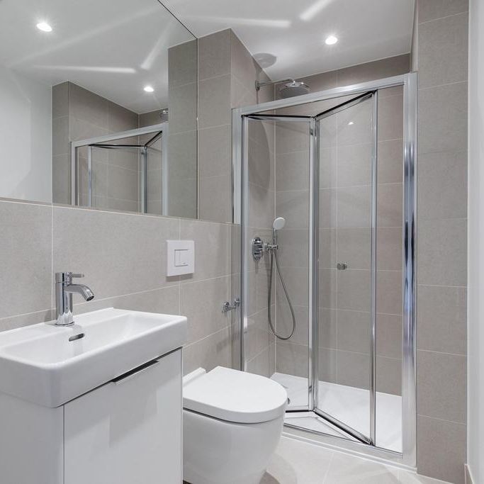 Flat to rent - Photo 1