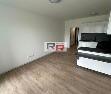 Pronájem bytu 1+kk a garsoniéry 31 m² - Photo 3