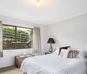 Comfortable 3 bedroom in Welbourn - Photo 3