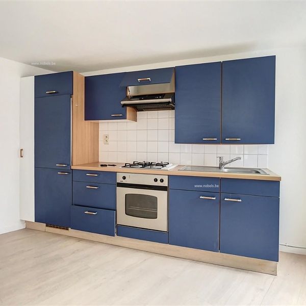 Te huur, instapklaar 1 slaapkamer studio te Vloesberg - Photo 1