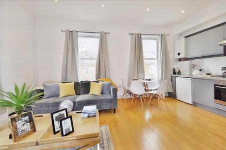 1 bedroom maisonette to rent - Photo 3