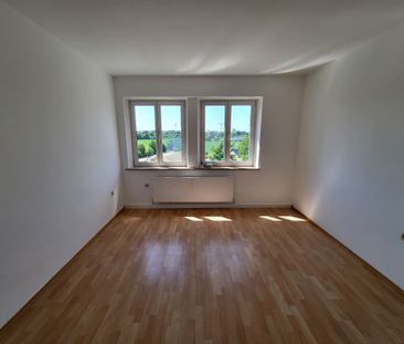 Schöne 2,5-Zimmer-Wohnung mit Wohnküche in Oberhausen zu vermieten - Foto 1