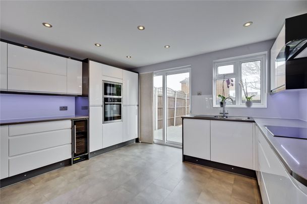Cottimore Avenue, Walton-On-Thames, KT12 - Photo 1