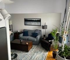GRAND 4 1/2 ++ CHAUFFAGE INCLUS ++ FRAIS PEINTURER ++ RÉNOVER *** À... - Photo 3