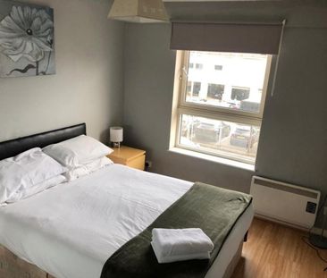 2 Bed Flat, Wallace St, G5 - Photo 3