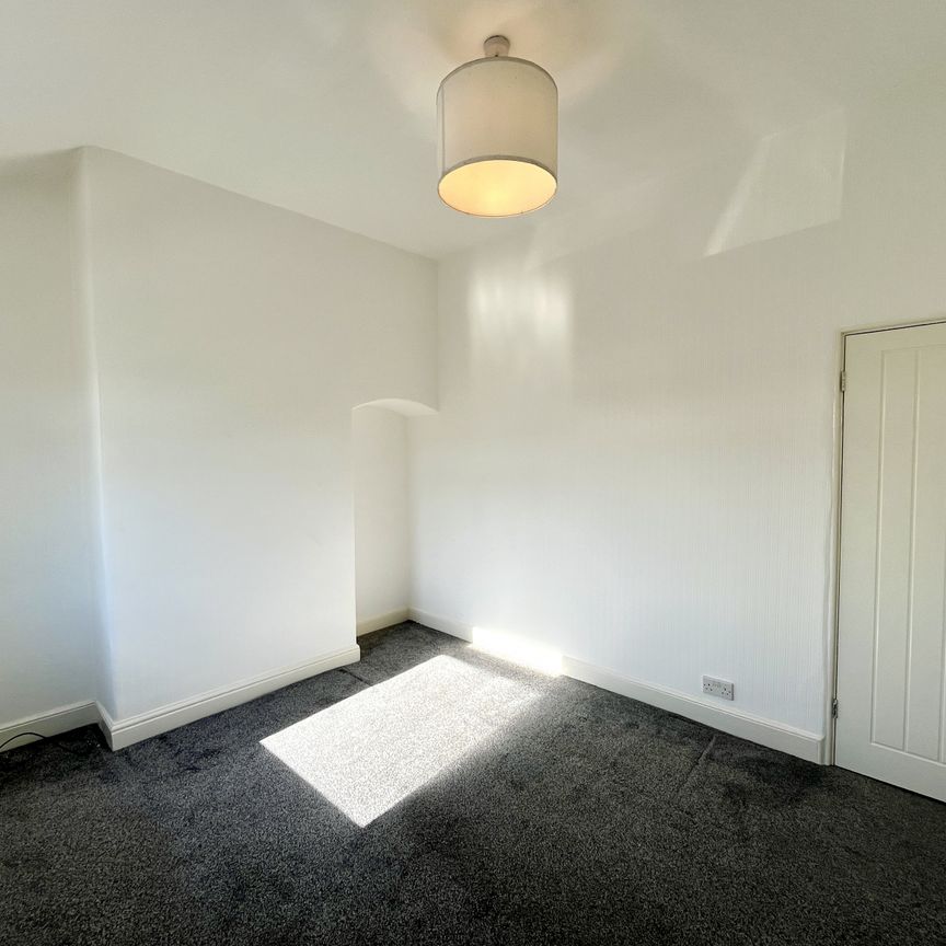 Two-bed terrace - Photo 1