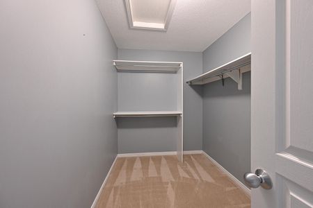 For Lease - 289 Harthill Way, Barrhaven, Ontario - Photo 2