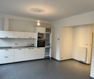 Appartement te huur - Foto 3