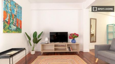 bilbao, Basque Country 48991 - Photo 2