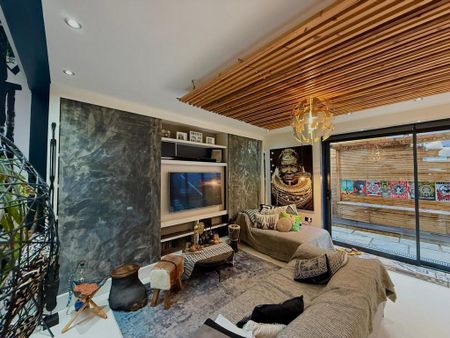 4 bedroom detached house to rent - Photo 3