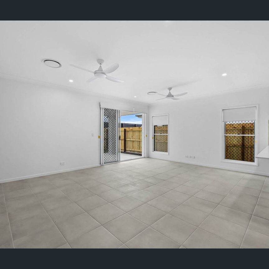 Spacious Family Home - Photo 1