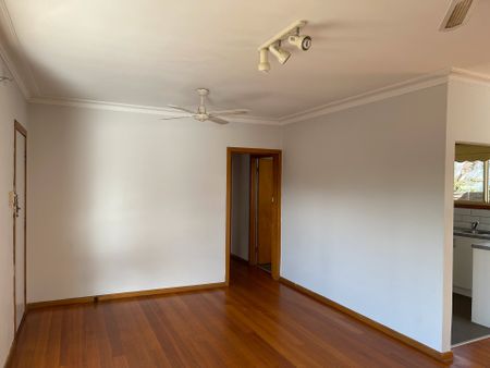 1/37-39 Clarke Street, Newtown - Photo 4