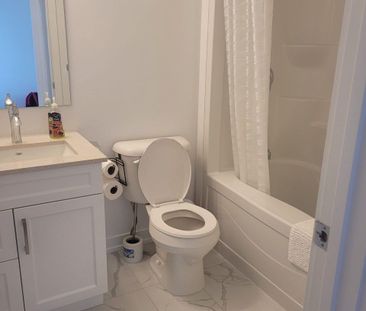 For Lease - 4263 Fourth Avenue Unit# 322, Niagara Falls, Ontario - Photo 1