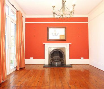 4 bedroom semi-detached house to rent - Photo 2