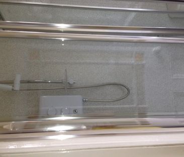 Rooms to let - Photo 1