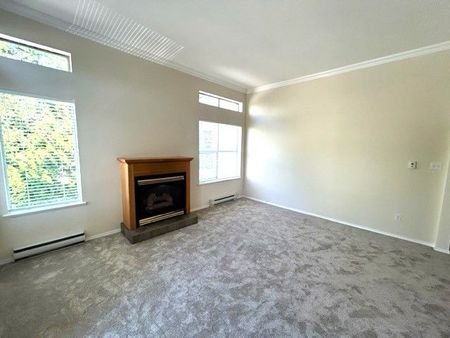 407 4700 Uplands Drive - Photo 3