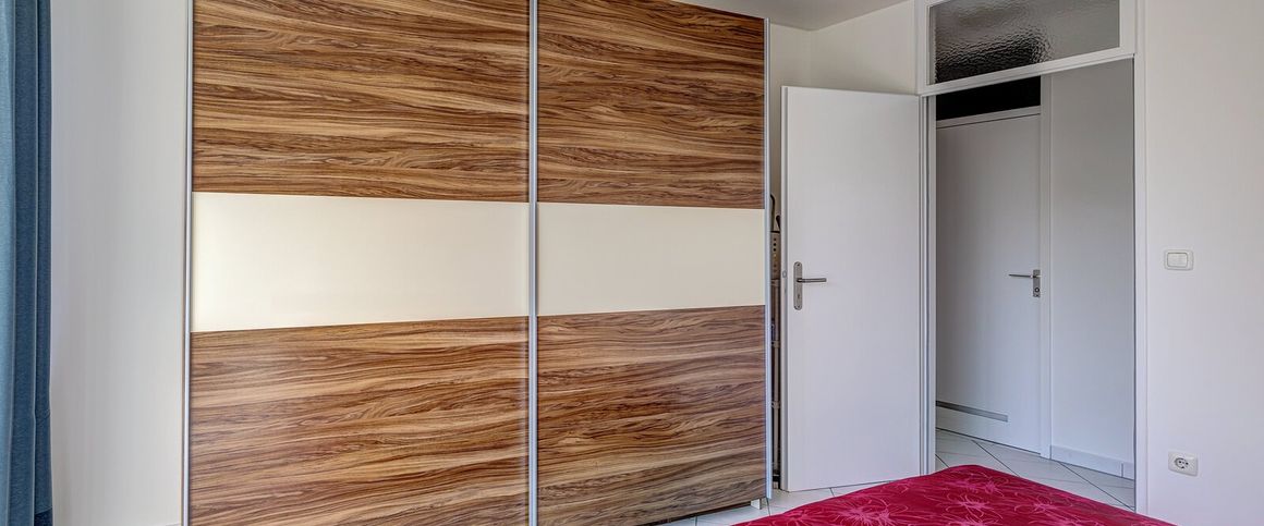 Practically furnished apartment with balcony for rent - Foto 1