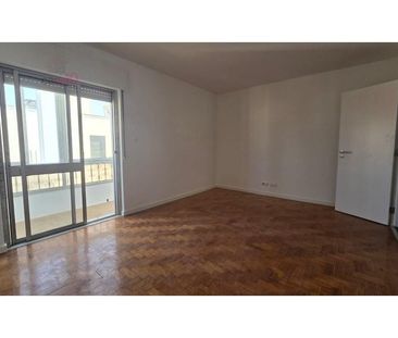 Moradia T3+1 em Lisboa - Photo 2