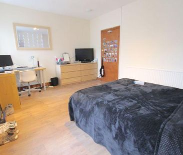 5 bedroom terraced house to rent - Photo 6