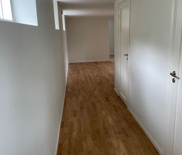 Väbelgatan, Västra Frölunda - Photo 1