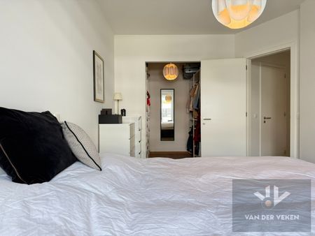 Prachtig 3 slaapkamer appartement op een toplocatie!! - Photo 4