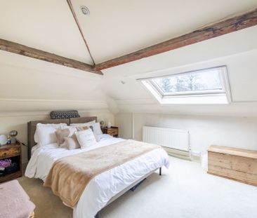 To Let 3 Bedroom Cottage - Photo 2