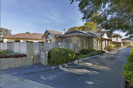 Stylish & Convenient Living in the Heart of Woy Woy - Photo 3