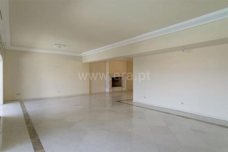 Moradia T4 - Photo 5