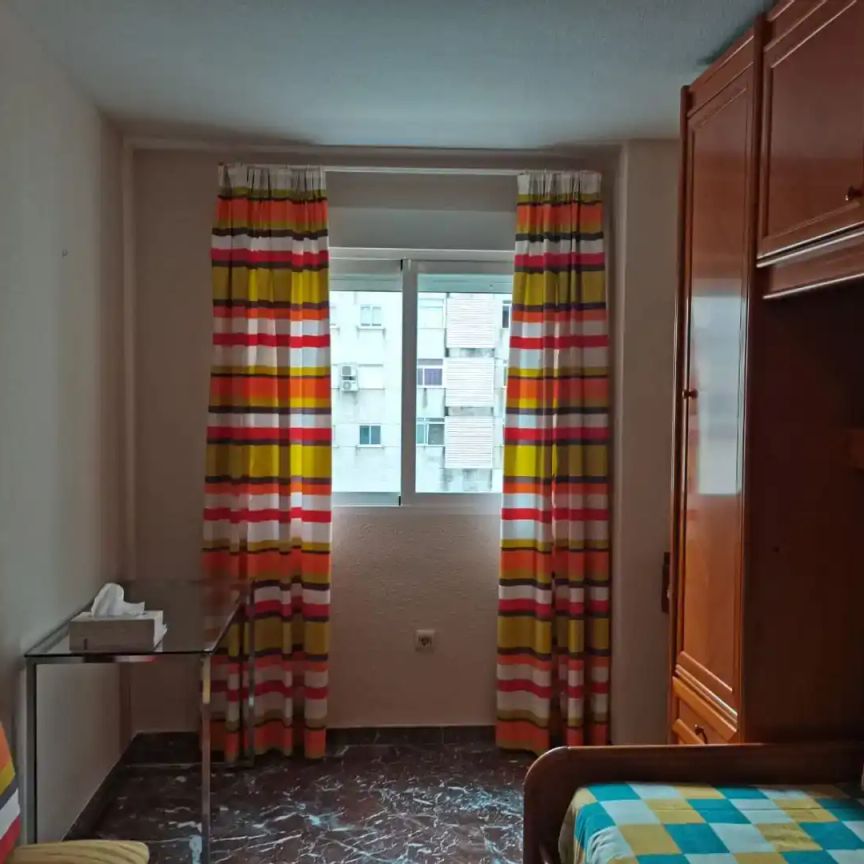 Jaén - Foto 1