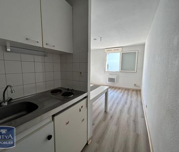 Location Appartement 1 pièce 21m² NIORT 79000 - Photo 3