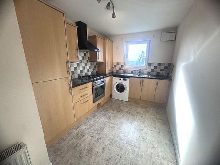 2 bedroom flat to rent - Photo 5