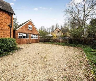 Upper Denford, Hungerford, RG17 - Photo 2