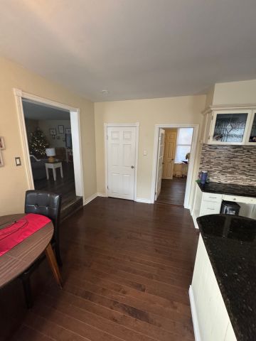 For Lease - 96 Gurnett Street Unit# Main, Aurora, Ontario - Photo 2