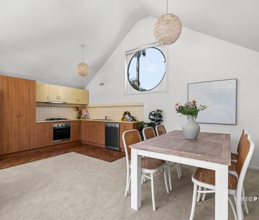 Where Lifestyle, Privacy & Comfort Align - Photo 1