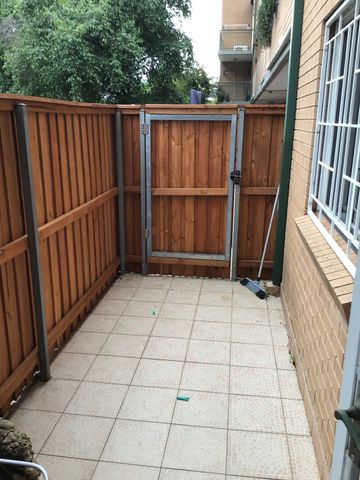 Alexandria - Photo 3