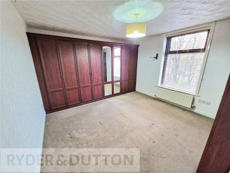 2 bedroom terraced house to rent - Photo 4