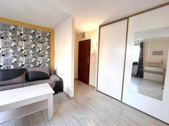 Przestronna kawalerka na os. Górczyn - Фото 1