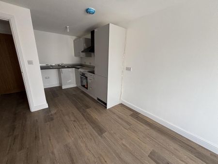1 bedroom flat to rent - Photo 5