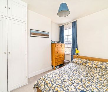 Russell Road, SW19, London - Photo 2