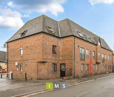 North Street, Tollgate House North Street, OX26 - Photo 2