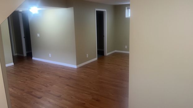 Beautiful 4 Bed Home On Corner Lot In Saddleridge – Prime Location - Photo 1