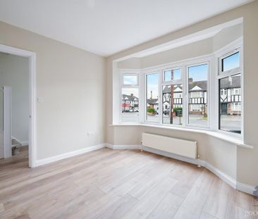 4 bedroom terraced house to rent - Photo 1