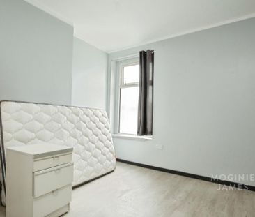 5 bedroom terraced house to rent - Photo 4