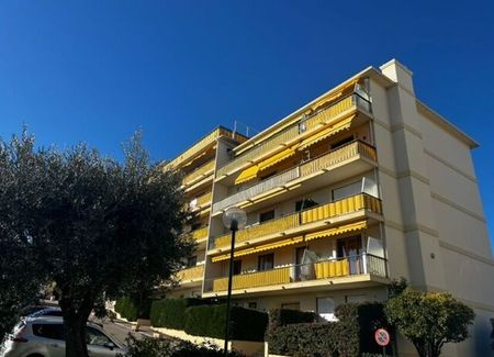 Appartement à louer 2 pièces • Saint-Laurent-du-Var - Photo 5