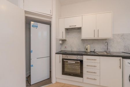 1 bedroom flat to rent - Photo 5